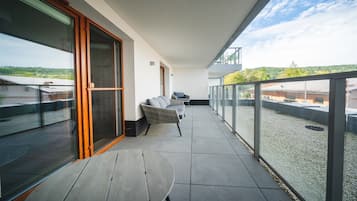 Apartment (101) | Balcony