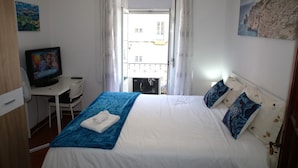Unclassified image, 2 of 6, button - Apartamento 73 com Terraço (Lisbon)