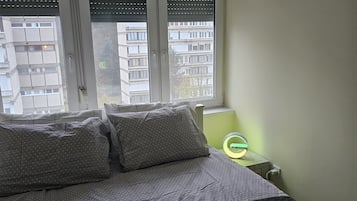 1 多间卧室、熨斗/熨衣板、免费 WiFi、床单