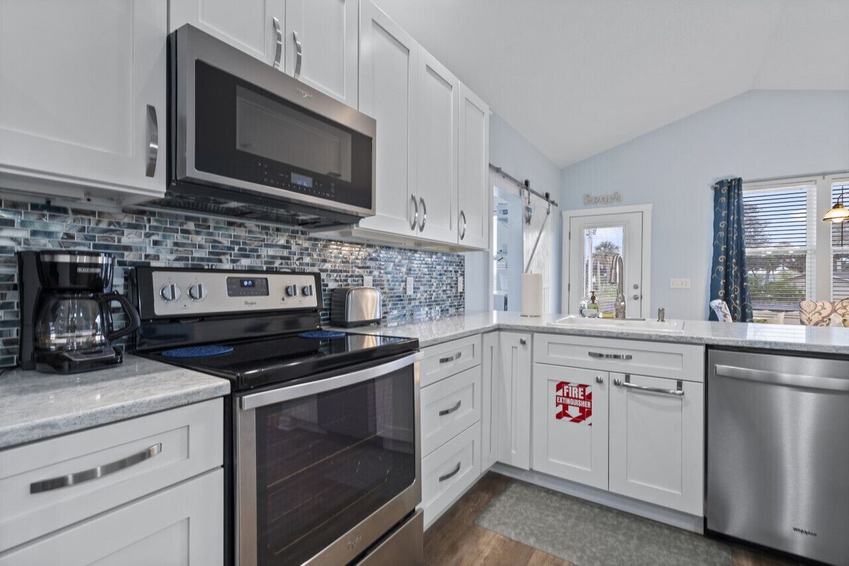 Photo 15 of Close to beach, heated pool,pet friendly, pickleball