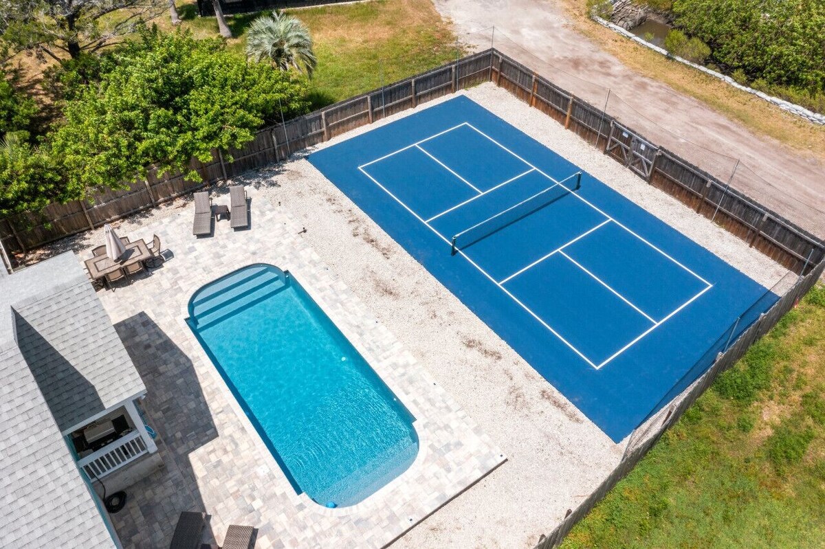 Photo 34 of Close to beach, heated pool,pet friendly, pickleball