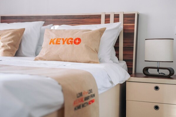 1 間睡房、書桌、熨斗/熨衫板、Wi-Fi