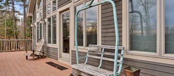 Mountainside 4-BR Chalet 2-min to Okemo