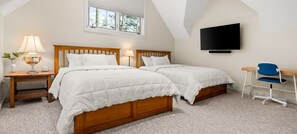 5 chambres, fer et planche à repasser, lit parapluie, Wi-Fi