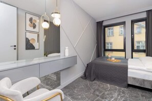 2 makuuhuonetta, silitysrauta/-lauta, Wi-Fi, vuodevaatteet