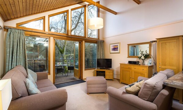 Signature Chalet | Living area