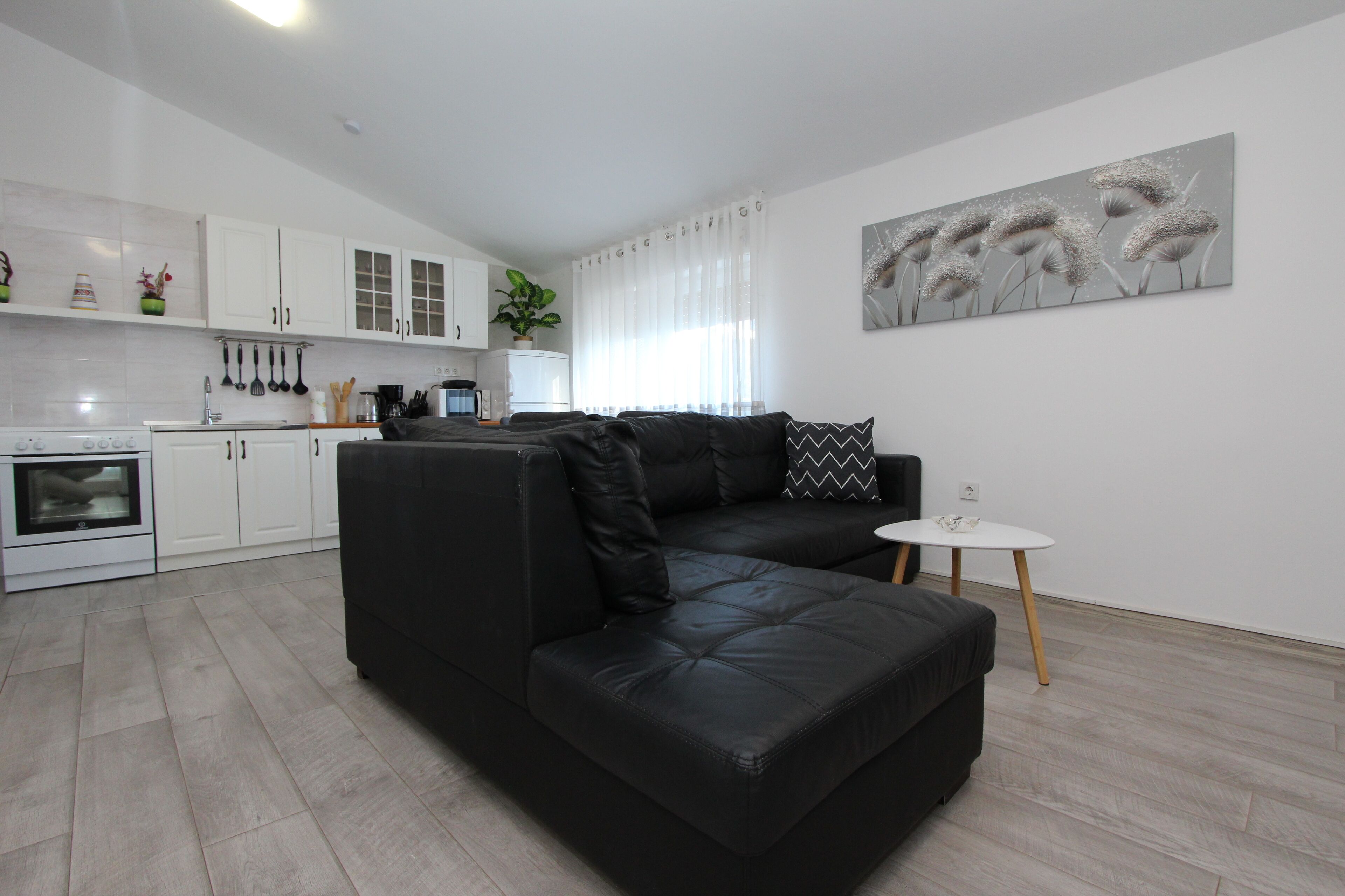 Apartment, 1 Bedroom | Living area