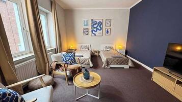 4 slaapkamers, een kluis op de kamer, een bureau