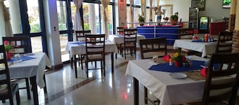 Westwind Hotel Meru