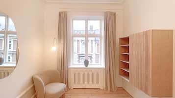 4 bedrooms, down comforters, individually decorated