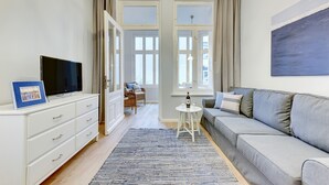 1 bedroom, iron/ironing board, free WiFi, bed sheets - Indygo by 3City Rentals  (Sopot)