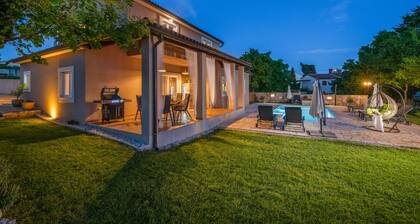 Villa Sofia - Romantična obiteljska vila s velikom ograđenom okućnicom