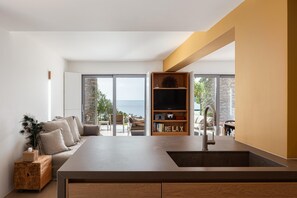 Luxury Villa | Private kitchen | Full-size fridge, microwave, oven, stovetop - Villa Pelagoon  (Skiathos)
