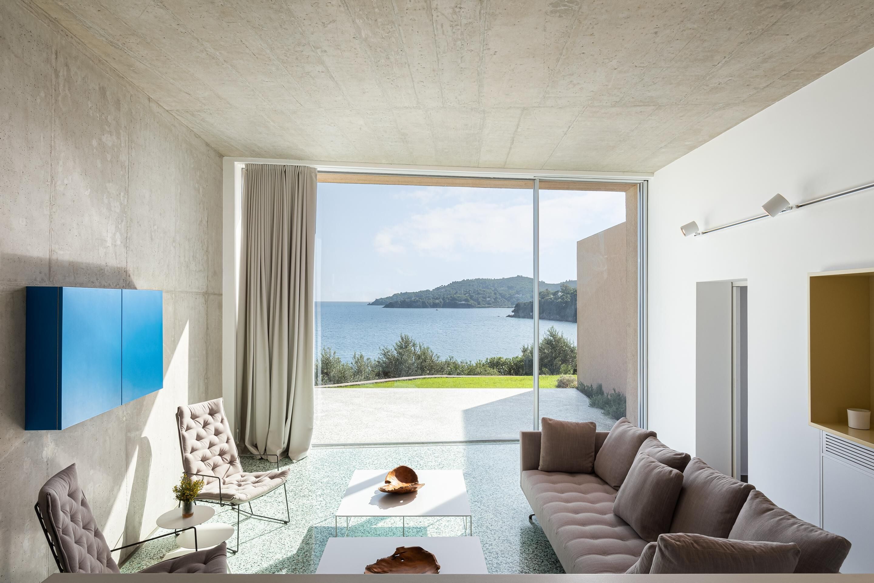 Luxury Villa | Living area | 43-inch Smart TV with cable channels, fireplace, Netflix