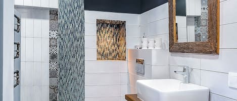 Apartment | Badezimmer