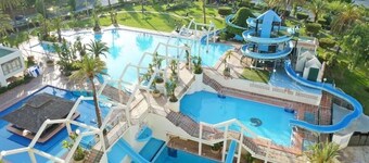 Benal beach - Large, comfortable studio with sea view from the terrace