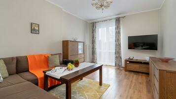 Apartment, 1 Bedroom, Balcony | Living room