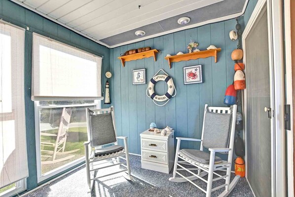 Interior - 2 Bed/2 Bath Condo in Bethany Meadows Community, located 3 miles from Bethany Beach! Dog Friendly, Community Pool, WIFI and more! (Frankford)