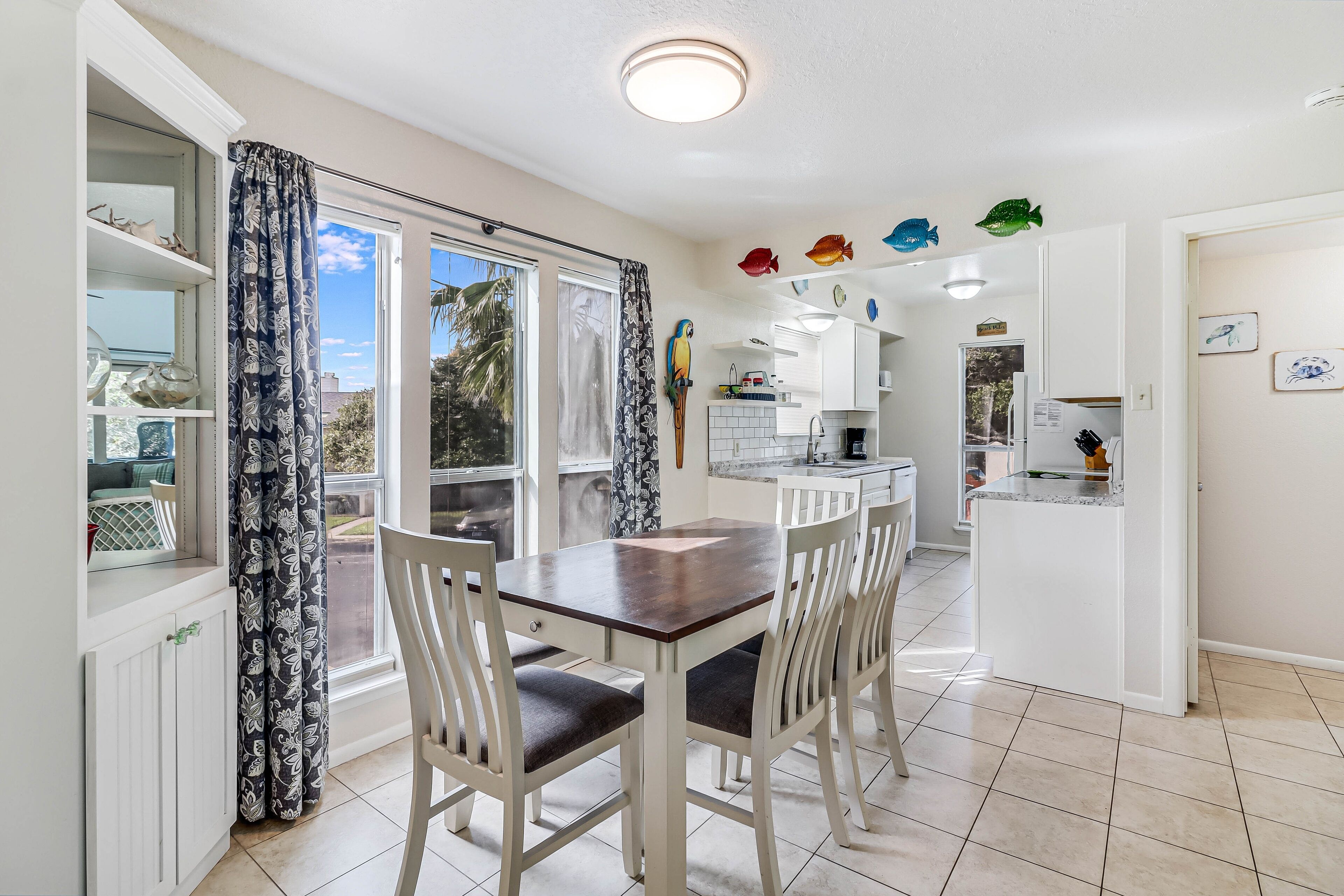 شقة - ٣ غرف نوم | مطبخ خاص | ثلاجة، فرن، موقد طهي مسطح، ماكينة لصنع القهوة/الشاي