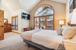 Maison mitoyenne, 4 chambres | 4 chambres, fer et planche à repasser, Wi-Fi gratuit