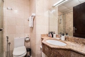 Bathroom - Nasma Holiday Homes - Safeer Tower 1 (Dubai)