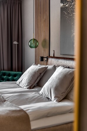 Superior dubbelrum | Individuell inredning, skrivbord, arbetsyta för laptop och gratis wi-fi