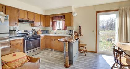 Family-friendly Home w/ Fire Pit ~ 10 Mi to Akron!
