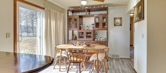 Family-friendly Home w/ Fire Pit ~ 10 Mi to Akron!