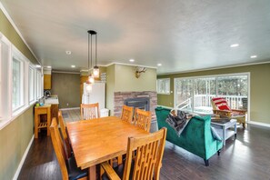 House (2 Bedrooms) | Interior