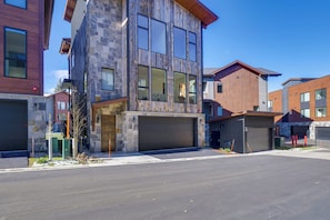 House (4 Bedrooms) | Interior - 10 Mi to Ski: Mtn-view Gem in Silverthorne (Silverthorne)