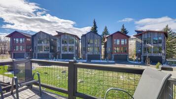 Talo (4 Bedrooms) | Sisätilat