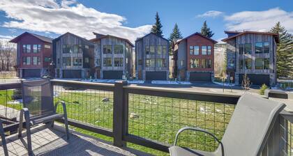 10 Mi to Ski: Mtn-view Gem in Silverthorne