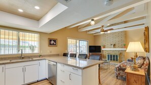 House (3 Bedrooms) | Interior - Pool, Patio & Fireplace: Glendale Oasis! (Glendale)