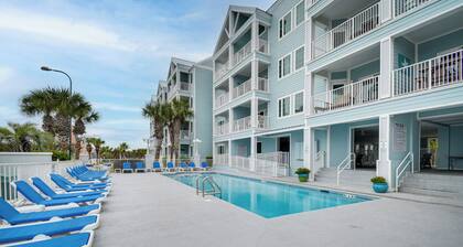 Gulf Coast 'cozy Condo' w/ Pool: Walk to Beach!