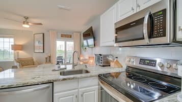 Apartment (1 Bedroom) | Interior