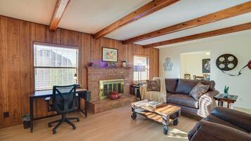 Nhà (2 Bedrooms) | Nội thất