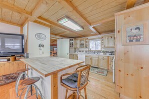 Interior - Home Near Lincoln National Forest w/ Private Sauna (Cloudcroft)