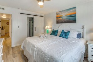 Apartment (2 Bedrooms) | Interior - Steps to Ocean: High-end North Myrtle Beach Condo (North Myrtle Beach)