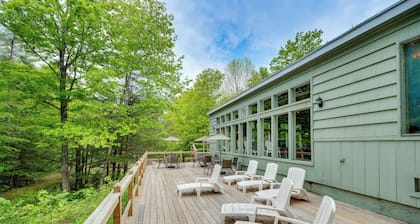 Bartlett Mtn Retreat: 1 Mi to Attitash Ski Lifts