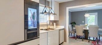 Cozy Home in Louisville: Near Bardstown Road!