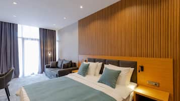 Superior Double City View