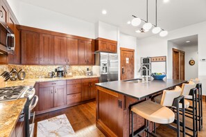 Fridge, microwave, oven, stovetop - Luxury Resort Penthouse on Main Street; Location! (Breckenridge)