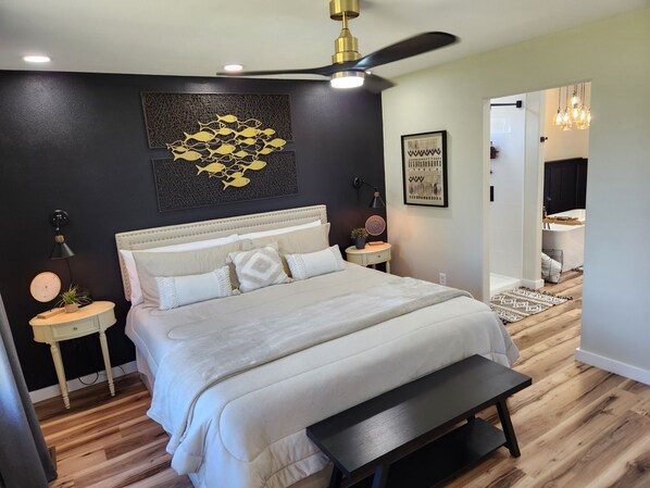 2 bedrooms, desk, iron/ironing board, free WiFi
