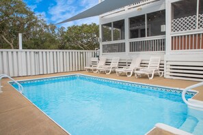 Outdoor pool - Soundside w/ Pool, Hot Tub, Game Room, Cmty Tennis/Pickleball, Beach Nearby (Avon)