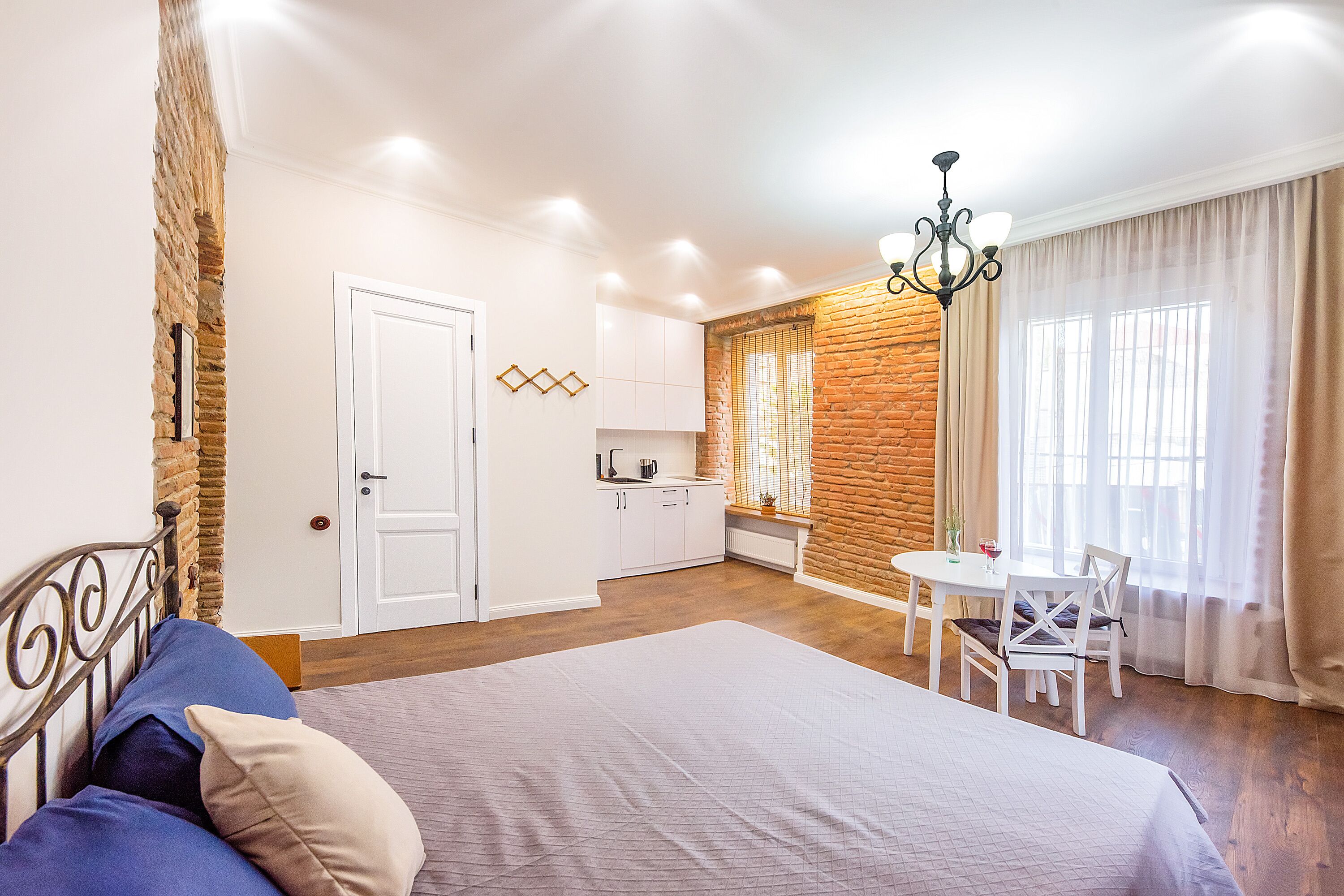 Studio | Iron/ironing board, free WiFi