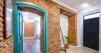 H&B apartments Beridze