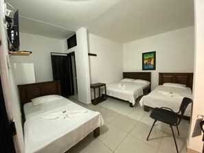 Individually decorated, individually furnished, desk, free WiFi - Aparta Hotel El Cacique Upar (Valledupar)