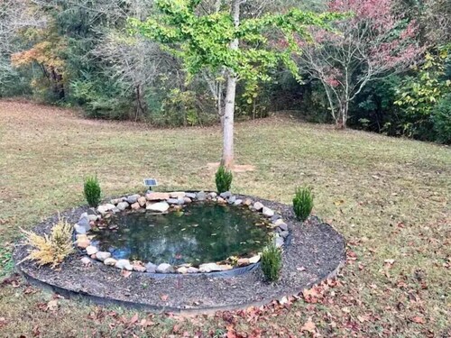 Boulder Lodge Cabin on Lake with Kids Inflatables