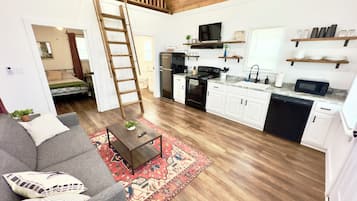 Smart-tv, videospil, bordtennisbord