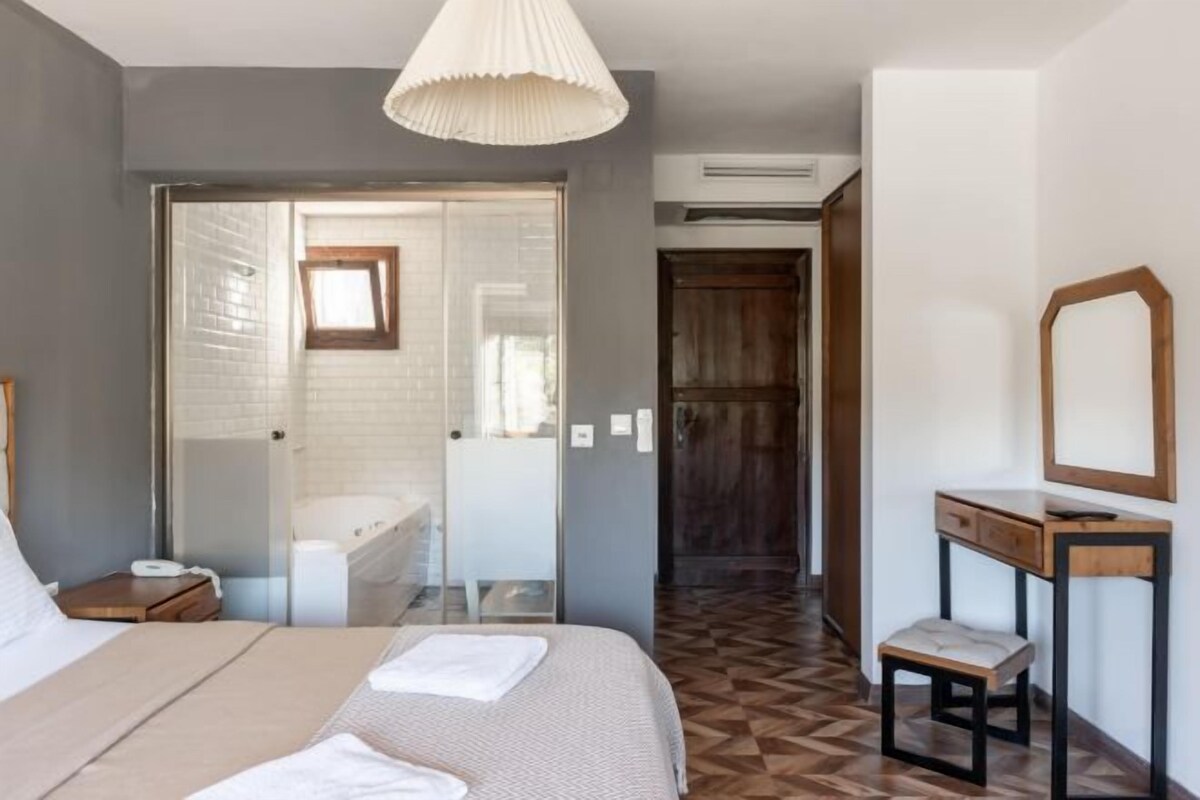 Deluxe Double Room with Spa Bath
